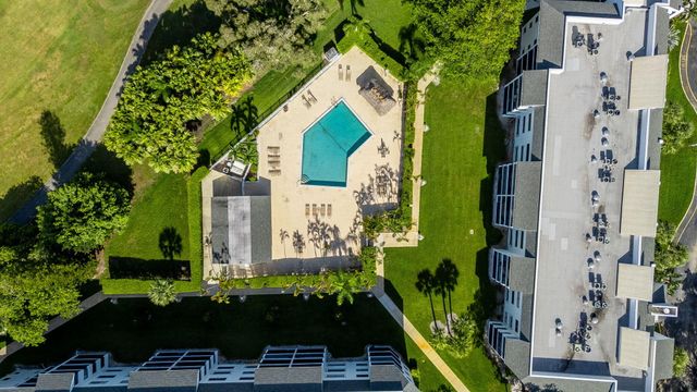 16141 W BLATT Boulevard 413, Weston, FL 33326