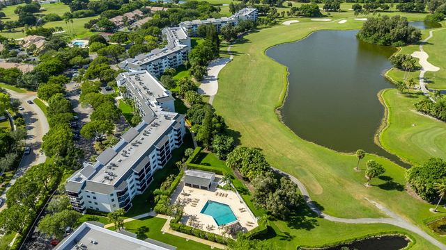 16141 W BLATT Boulevard 413, Weston, FL 33326