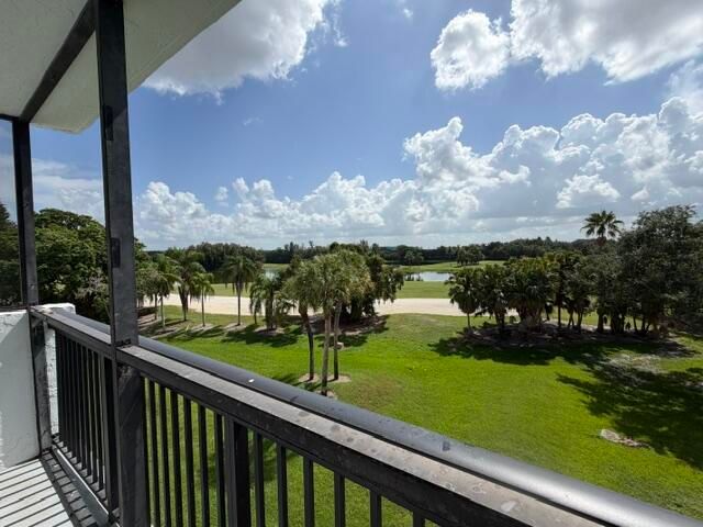 16141 W BLATT Boulevard 413, Weston, FL 33326
