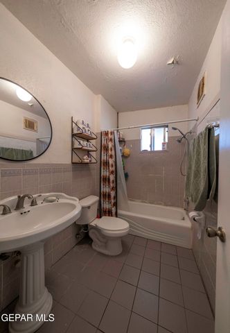 5036 ALPS Drive, El Paso, TX 79904