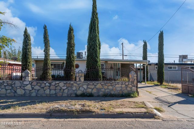 5036 ALPS Drive, El Paso, TX 79904