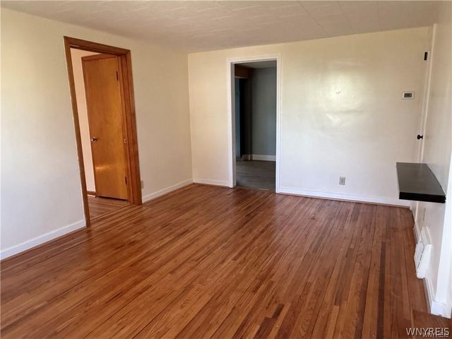 102 Ellen Drive, Cheektowaga, NY 14225