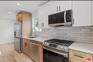 6321 Camellia Avenue, North Hollywood (los Angeles), CA 91606