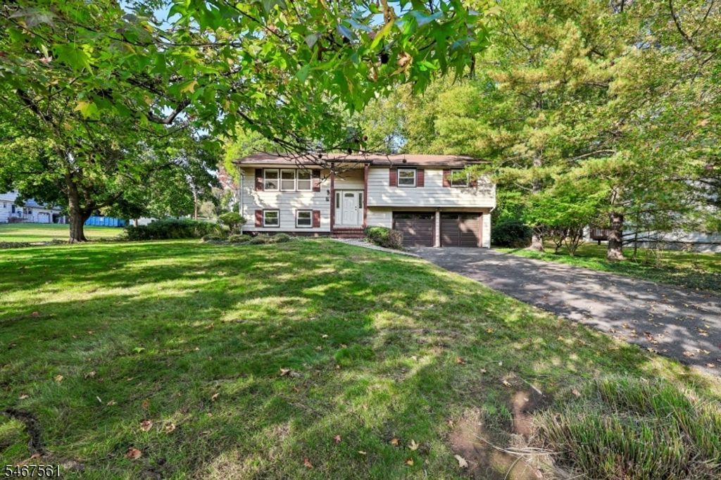 7 Tanglewood Dr, Livingston Twp., NJ 07039 — exterior