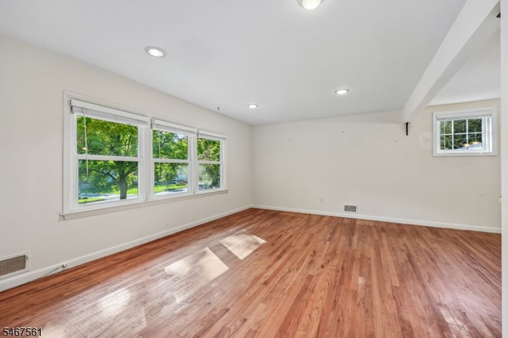 7 Tanglewood Dr, Livingston Twp., NJ 07039 — photo 4