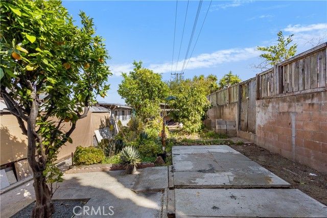 7415 SAN BERGAMO Drive, Goleta, CA 93117