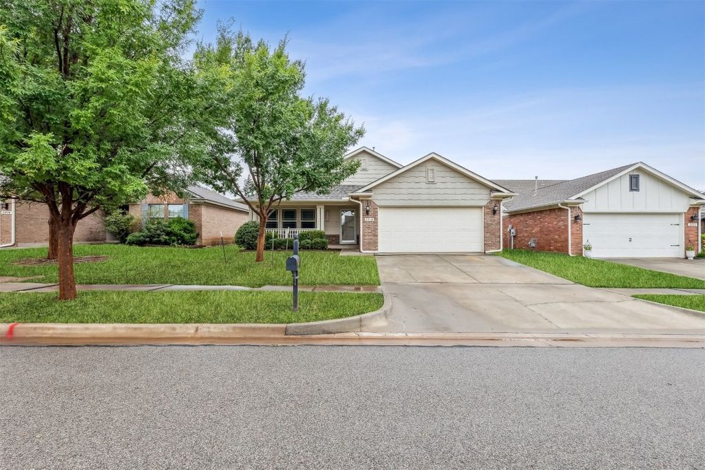 2718 Sharpish Way, Norman, OK 73069