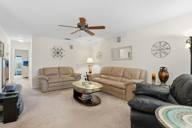 2600 S Kanner Highway F8, Stuart, FL 34994