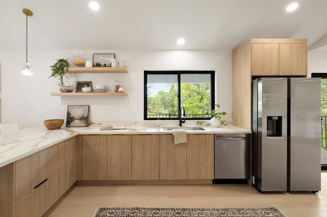 13252 torrey pines, Auburn, CA 95602