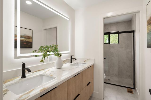 13252 torrey pines, Auburn, CA 95602