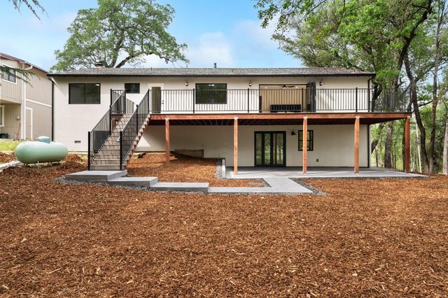 13252 torrey pines, Auburn, CA 95602