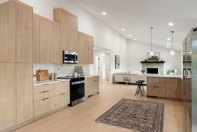 13252 torrey pines, Auburn, CA 95602