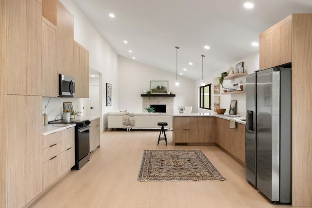 13252 torrey pines, Auburn, CA 95602