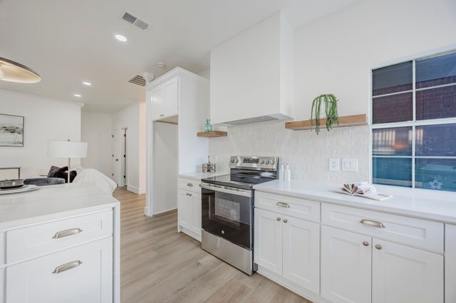 2043 Wanderlust Drive, Lewisville, TX 75067