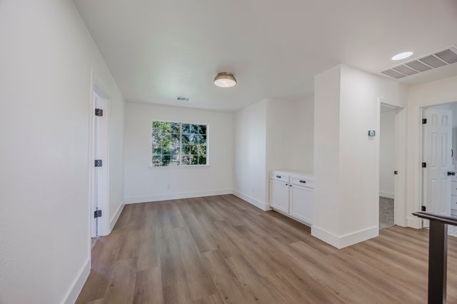 2043 Wanderlust Drive, Lewisville, TX 75067