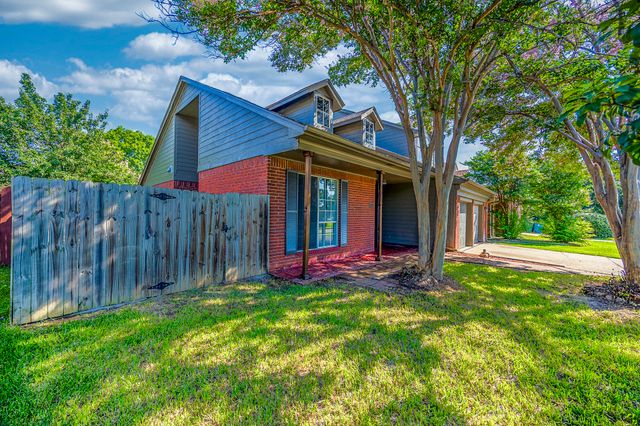 2043 Wanderlust Drive, Lewisville, TX 75067