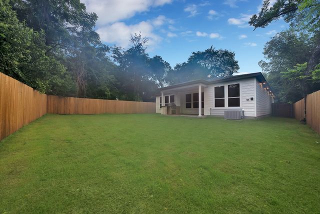 4523 S Ewing Avenue, Dallas, TX 75216