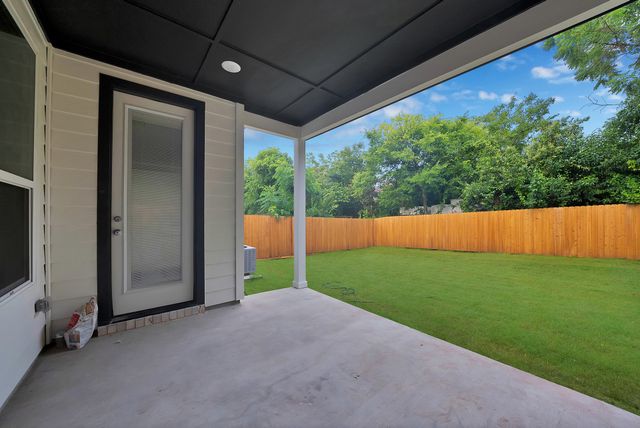4523 S Ewing Avenue, Dallas, TX 75216