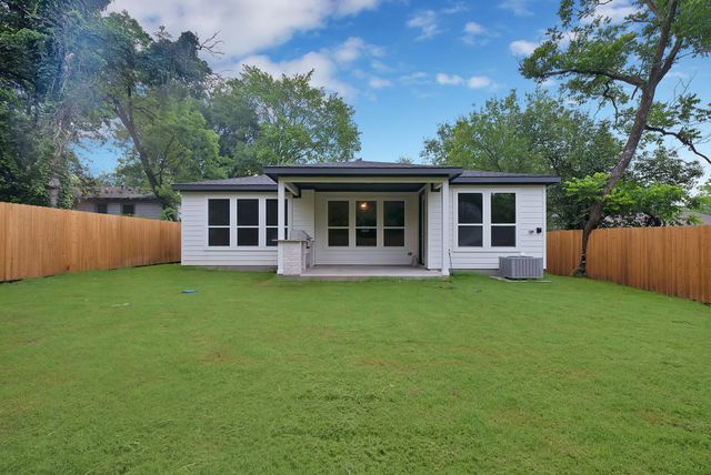 4523 S Ewing Avenue, Dallas, TX 75216