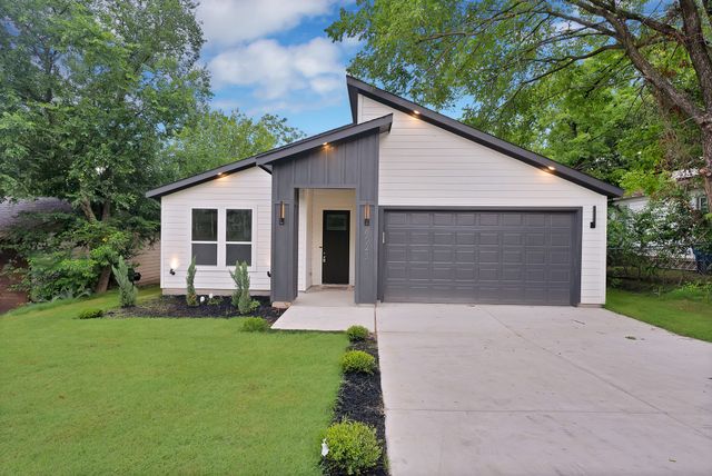 4523 S Ewing Avenue, Dallas, TX 75216