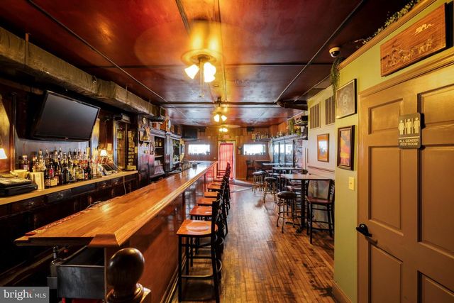 1822 FLEET ST, Baltimore, MD 21231