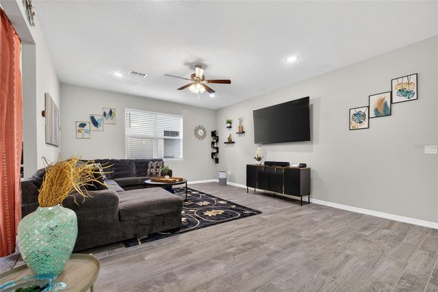 18056 AERO AVENUE, Land O Lakes, FL 34638