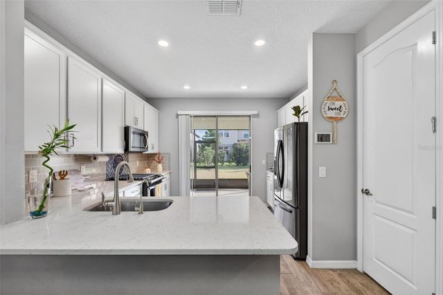 18056 AERO AVENUE, Land O Lakes, FL 34638