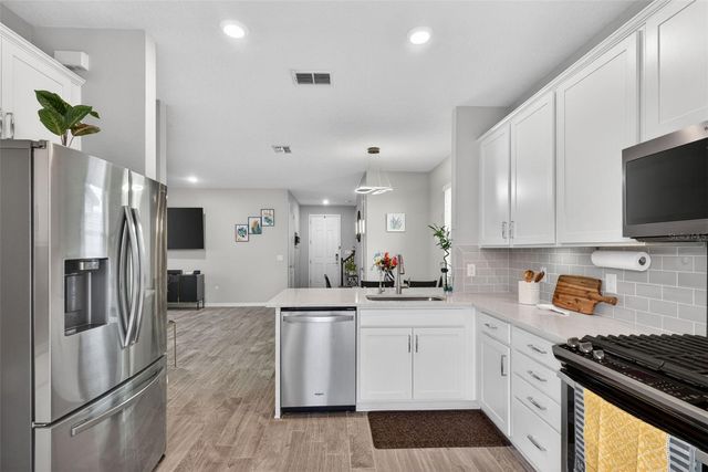 18056 AERO AVENUE, Land O Lakes, FL 34638