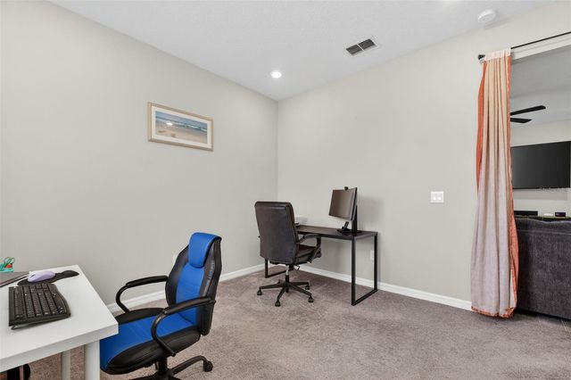 18056 AERO AVENUE, Land O Lakes, FL 34638