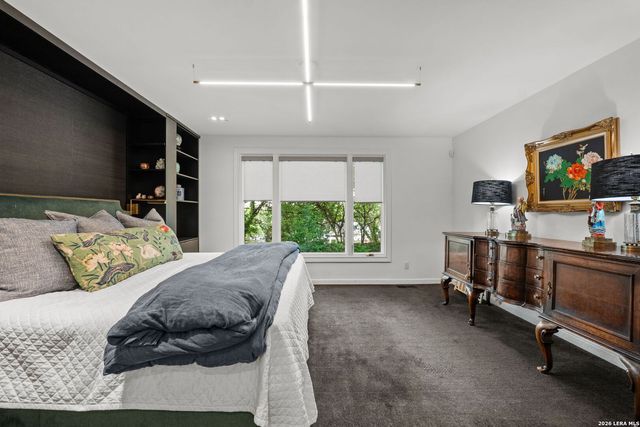 404 Sheraton, Terrell Hills, TX 78209