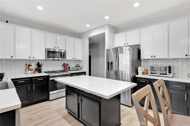 13888 Chestnut, Victorville, CA 92392