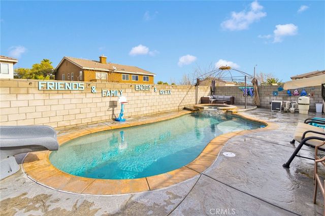 13888 Chestnut, Victorville, CA 92392