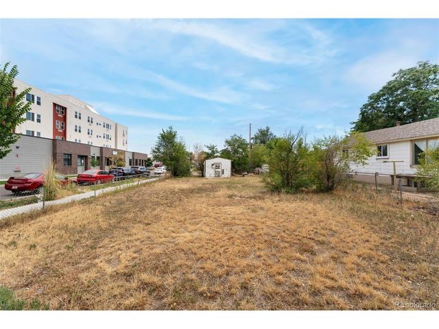 4790 N Vine St, Denver, CO 80216