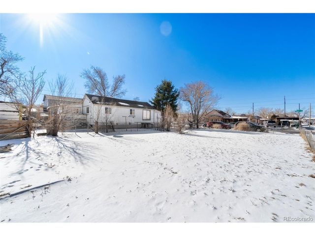 4790 N Vine St, Denver, CO 80216