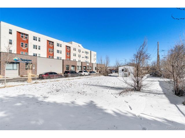 4790 N Vine St, Denver, CO 80216