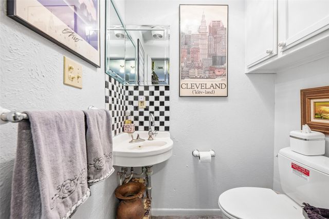 2404 Indian Cove Street, Fort Worth, TX 76108