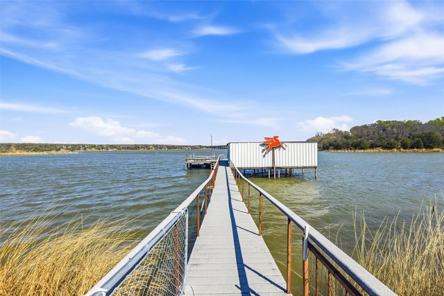 2404 Indian Cove Street, Fort Worth, TX 76108