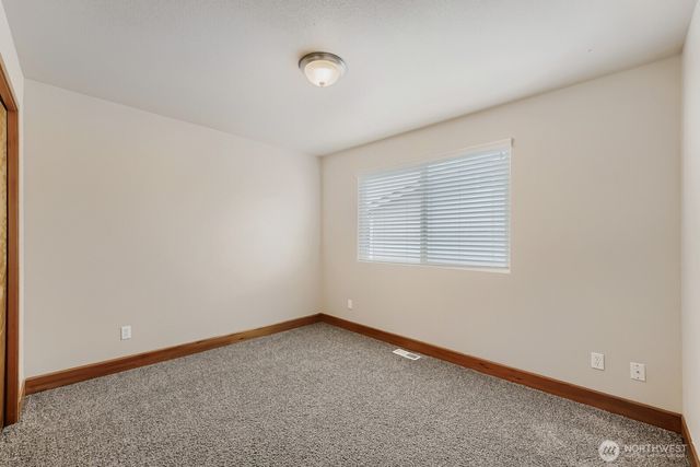 1104 Williams Street NW, Orting, WA 98360