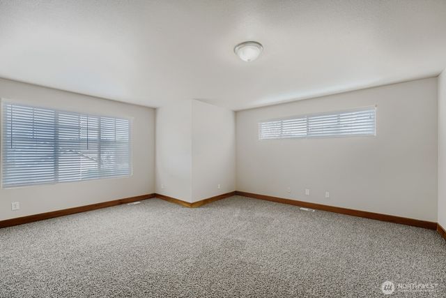 1104 Williams Street NW, Orting, WA 98360