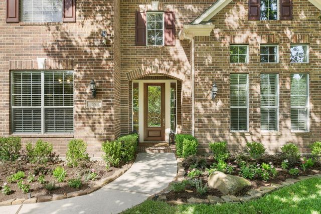 59 E Green Pastures Circle, The Woodlands, TX 77382