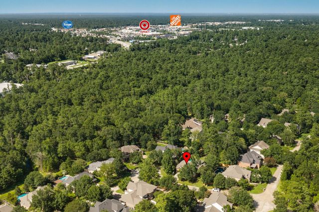 59 E Green Pastures Circle, The Woodlands, TX 77382