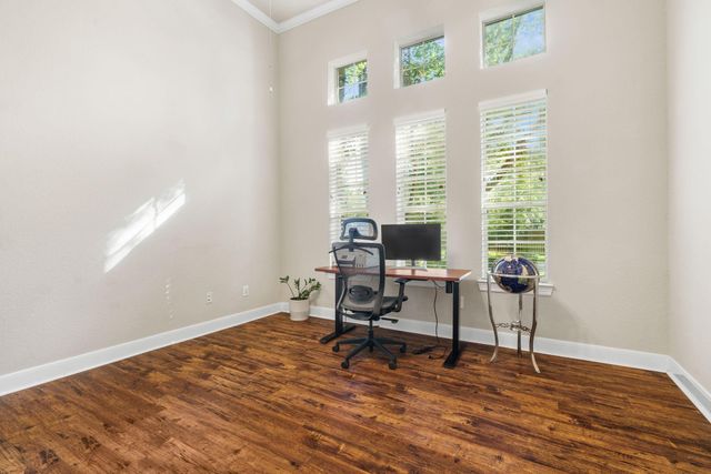59 E Green Pastures Circle, The Woodlands, TX 77382