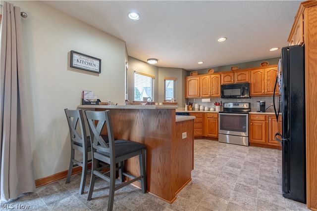 1225 Amanda Street SW, Massillon, OH 44647