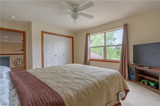 1225 Amanda Street SW, Massillon, OH 44647