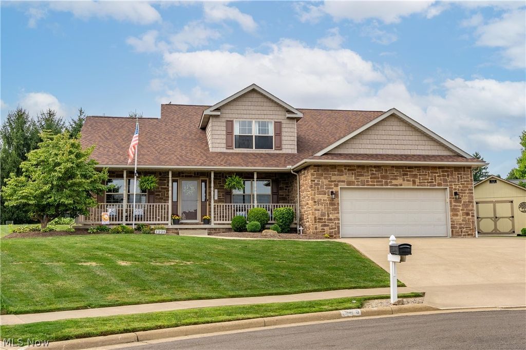 1225 Amanda Street SW, Massillon, OH 44647