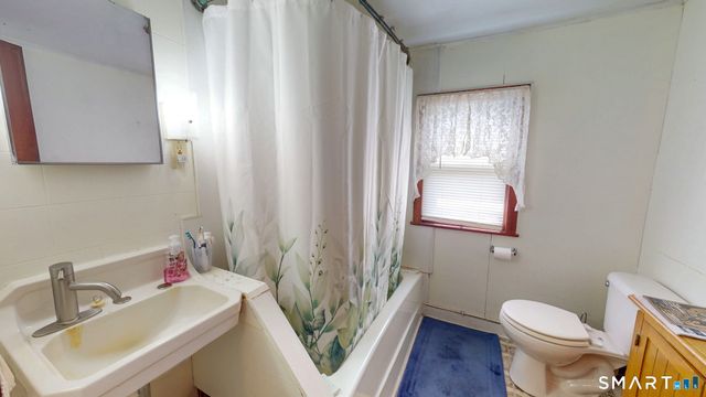 90 Water Street, Chester, CT 06412