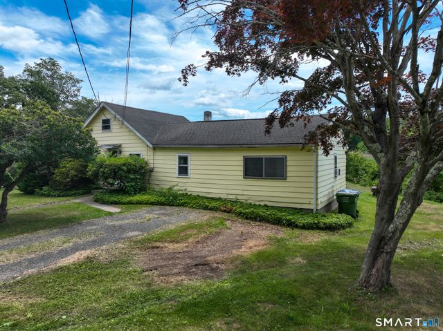90 Water Street, Chester, CT 06412