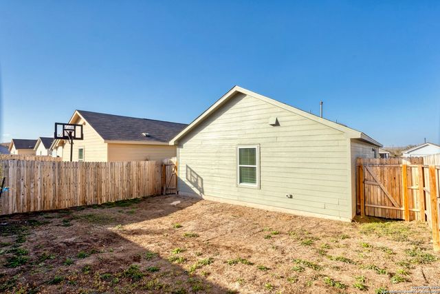 13528 BARTON CV, San Antonio, TX 78253