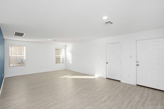 13528 BARTON CV, San Antonio, TX 78253