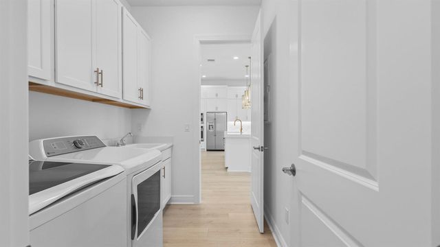 5468 Hutchinson Way, Westlake, FL 33470